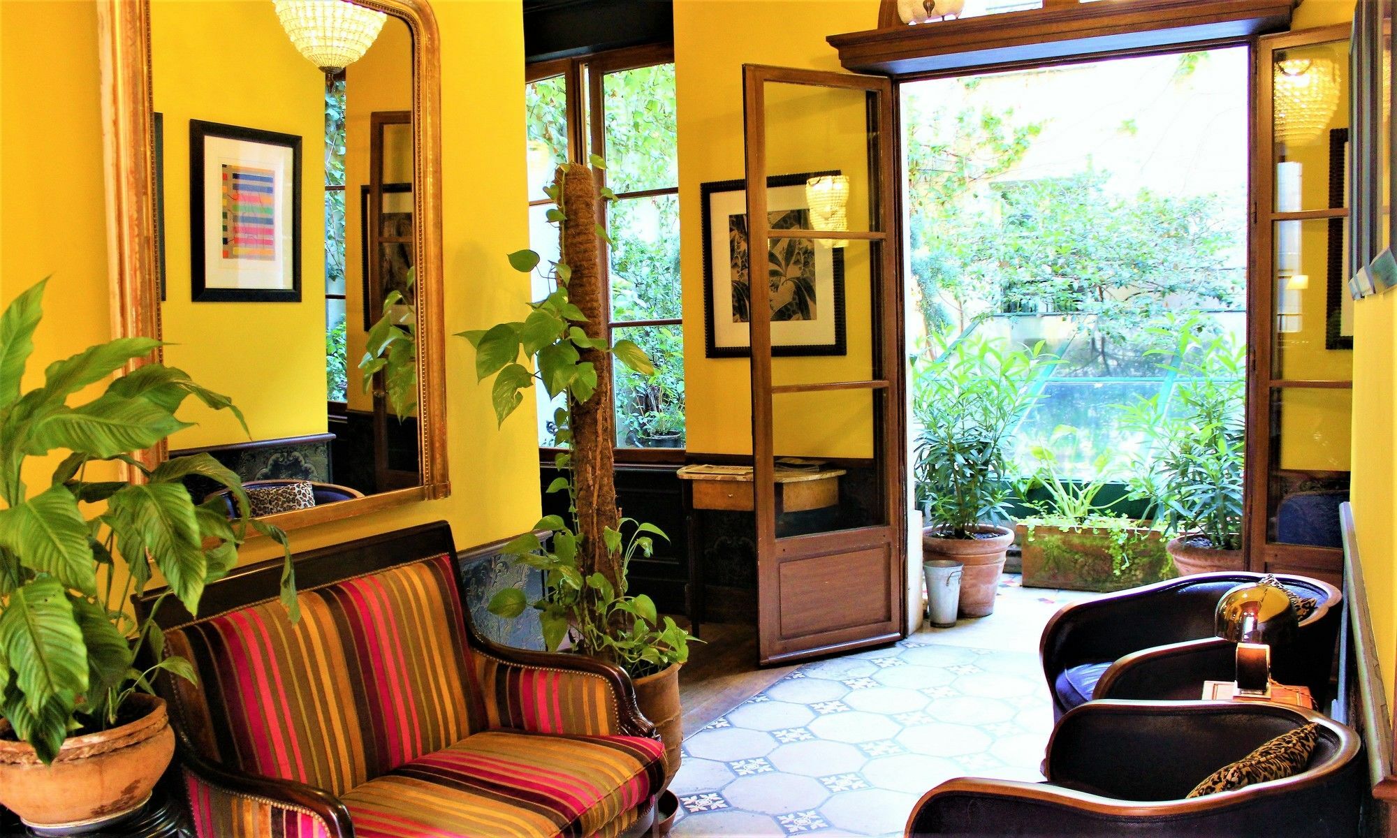 Le Relais Saint Sulpice Hotel Paris Eksteriør billede